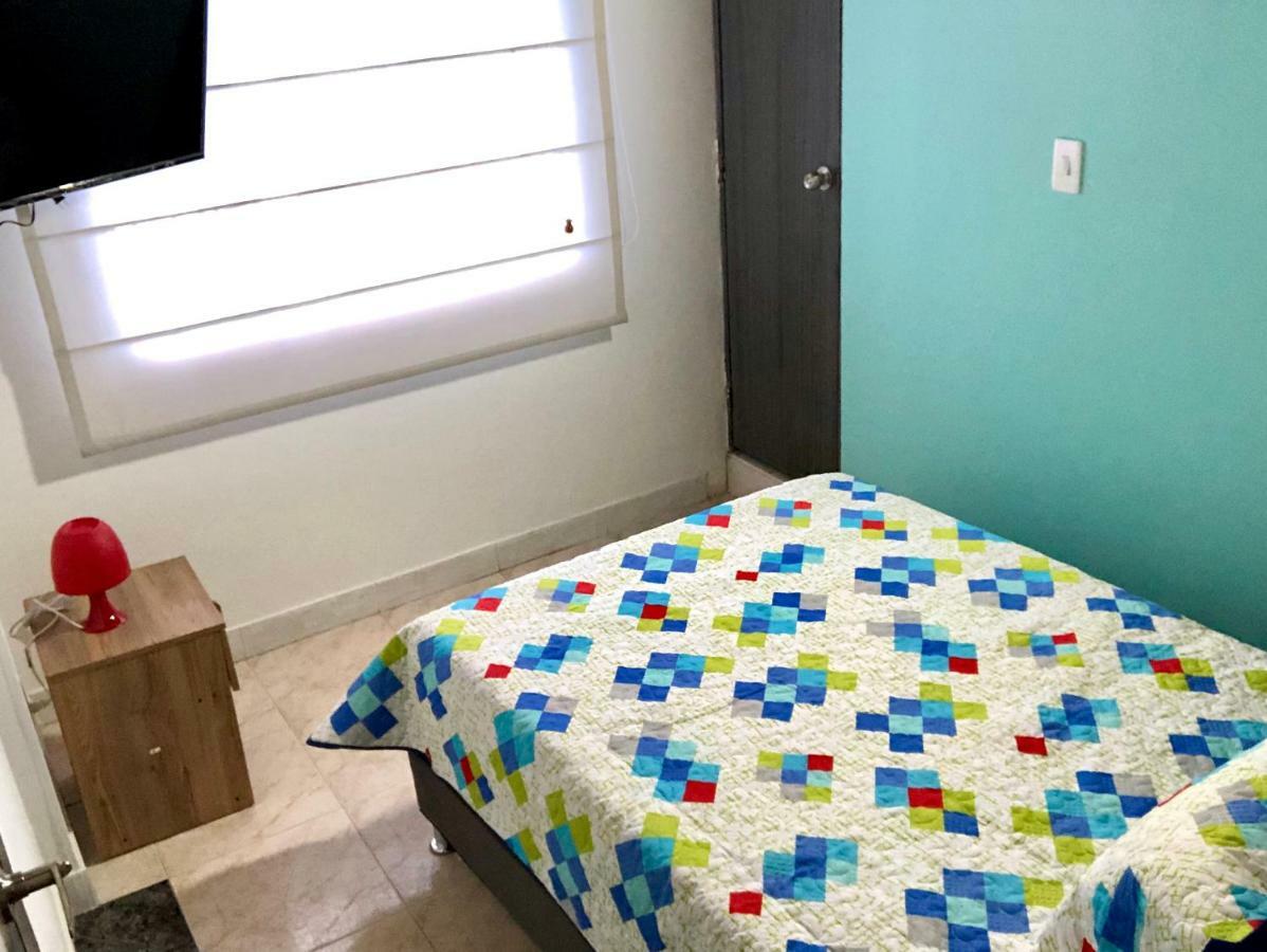 Aloha Hostel Богота Екстериор снимка
